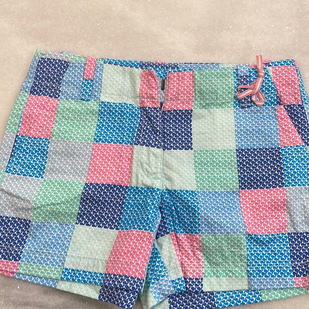 Vineyard Vines girls shorts